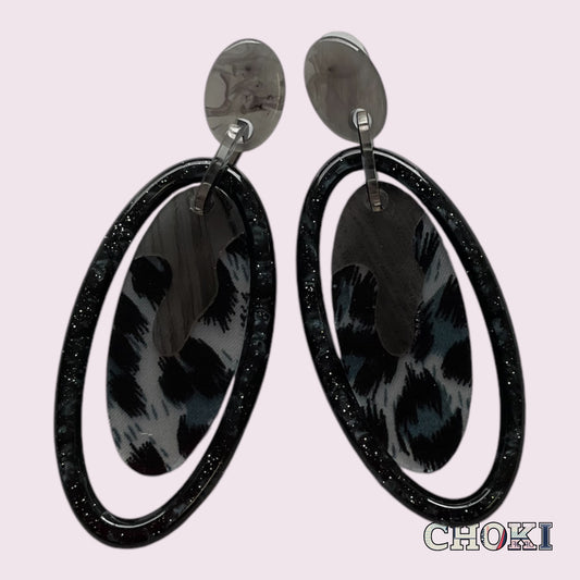 Lipsa Earrings